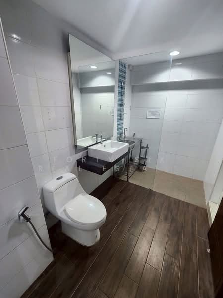 For Rent - ให้เช่า Home office 3 ชั้น โครงการอารี ทาวน์เฮาส์ สุขุมวิท 26, Bangkok