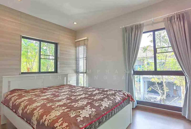 Baan Lumpini Suanluang Rama 9 Phase 2, Bangkok, Chaloem Phrakiat Rama 9 Road, Prawet, Prawet, Bangkok, 5 Bedrooms, 279 sqm, Single Detached House For Sale, by Poomphat Tienthongsakul, 500161438 - DDproperty.com