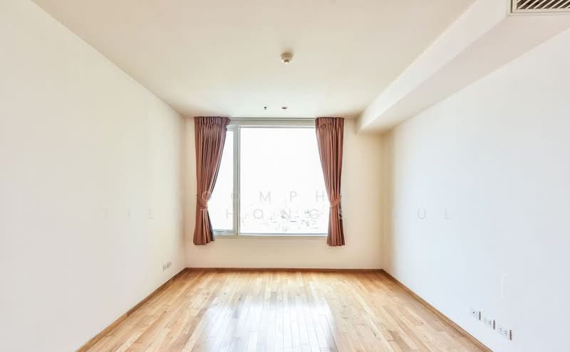 The Empire Place, Bangkok, 88 Narathiwatratchanakharin Road, Thung Maha Mek, Sathon, Bangkok, 2 Bedrooms, 99 sqm, Condo For Sale, by Poomphat Tienthongsakul, 500161452 - DDproperty.com