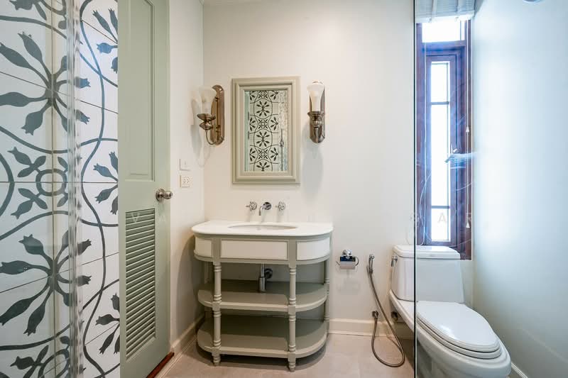 Baan Sansiri Sukhumvit 67, Bangkok, 32 Soi Sukhumvit 67, Phra Kanong Nua, Watthana, Bangkok, 4 Bedrooms, 394 sqm, Single Detached House For Rent, by Pavana Sirikogar, 500161455 - DDproperty.com