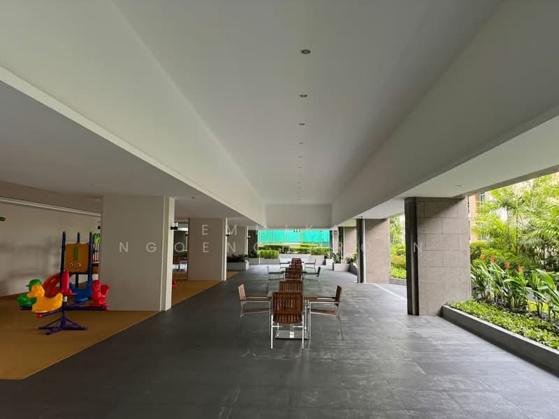 Sathorn Park Place, Bangkok, 27 Sathorn, Thung Maha Mek, Sathon, Bangkok, 1 Bedroom, 97 sqm, Condo For Rent, by Emmika Ngoencharoen, 500161468 - DDproperty.com