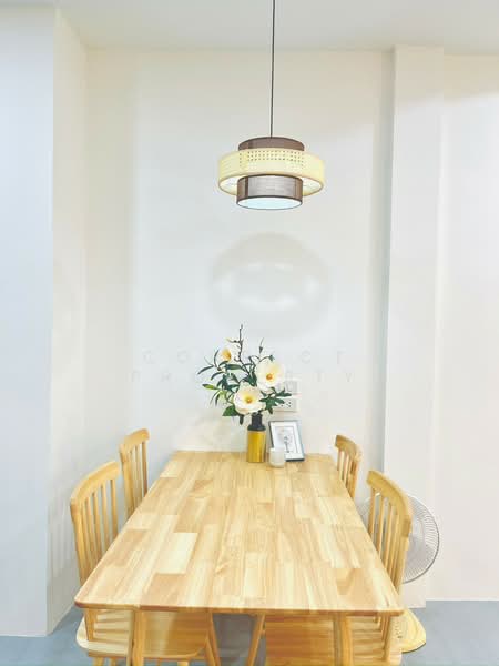 บ้านมินิมอล ราคาสบายกระเป๋า แจ้งวัฒนะ-ปากเกร็ด ทาวเฮ้าส์เพดานสูงโปร่ง, Nonthaburi, Pak Kret, Pak Kret, Nonthaburi, 2 Bedrooms, 16 sqm, Townhouse For Sale, by Correct Property, 500161472 - DDproperty.com