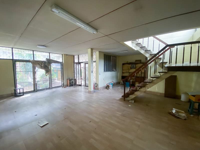 3-BR Townhouse, Bangkok, Khlong Tan Nua, Watthana, Bangkok, 3 Bedrooms, 100 sqm, Townhouse For Sale, by Poomphat Tienthongsakul, 500161473 - DDproperty.com