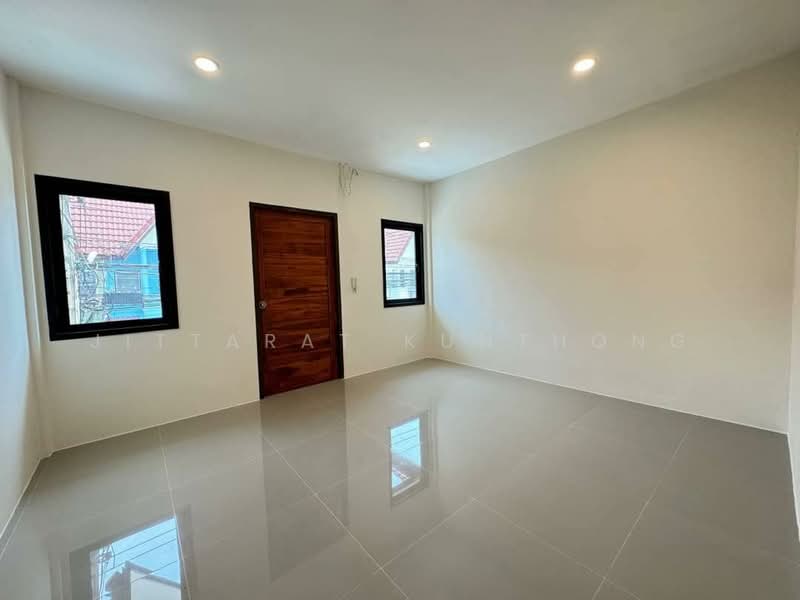 หมู่บ้านณัฐกานต์3-5, Bangkok, Khlong Tanon, Sai Mai, Bangkok, 3 Bedrooms, 108 sqm, Townhouse For Sale, by Jittarat Kunthong, 500161481 - DDproperty.com