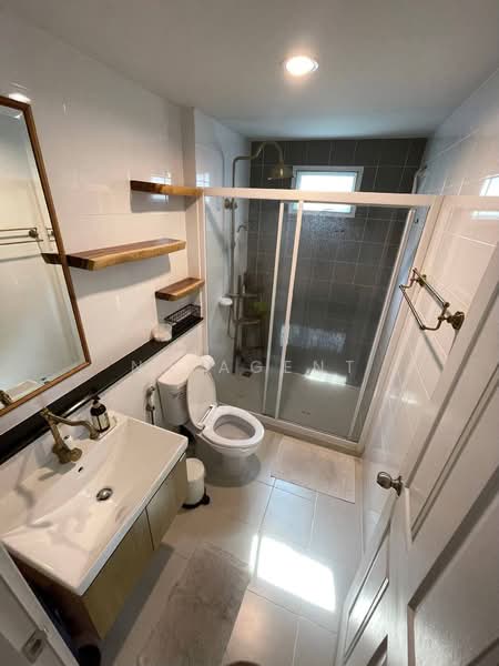 The Village Bangna-Wongwaen 3, Samut Prakan, Bangna Trad Km.10 Road, Bangphli Yai, Bang Plee, Samut Prakan, 3 Bedrooms, 140 sqm, Townhouse For Rent, by NR AGENT, 500161514 - DDproperty.com