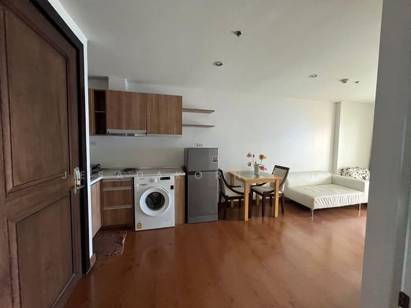 The Next Garden Suites, Bangkok, 111 Soi Sukhumvit 52, Sukhumvit Road, Bang Chak, Phra Khanong, Bangkok, 1 Bedroom, 52 sqm, Condo For Sale, by Jesadakorn Cohn, 500161523 - DDproperty.com