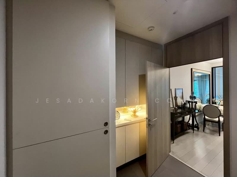 Noble Ploenchit, Bangkok, 1035 Ploenchit  Road, Lumphini, Pathum Wan, Bangkok, 1 Bedroom, 47 sqm, Condo For Sale, by Jesadakorn Cohn, 500161553 - DDproperty.com