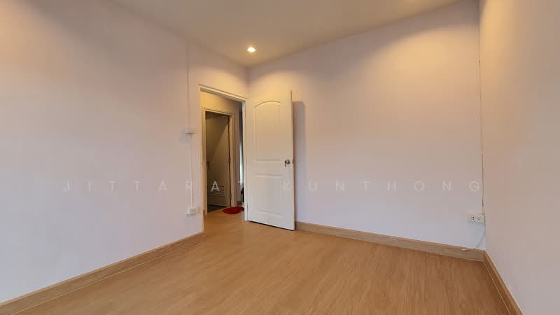 Baan Pruksa 13 Rangsit-Klong 3, Pathum Thani, Moobaan Pruksa 13, Khlong Sam, Khlong Luang, Pathum Thani, 3 Bedrooms, 72 sqm, Townhouse For Sale, by Jittarat Kunthong, 500161558 - DDproperty.com