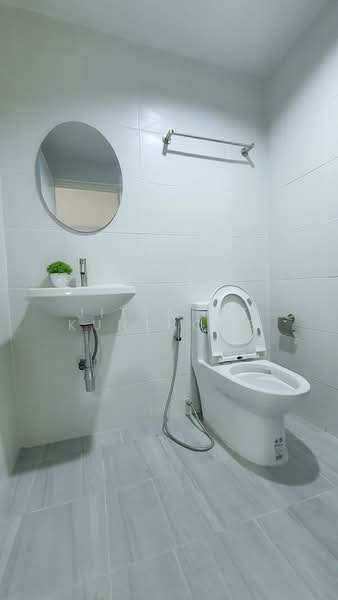 Baan Pruksa 13 Rangsit-Klong 3 : บ้านพฤกษา 13 รังสิต คลอง 3, ปทุมธานี, หมู่บ้านพฤกษา 13, คลองสาม, คลองหลวง, ปทุมธานี, 72 ตร.ม., ทาวน์เฮ้าส์ ขาย, โดย Jittarat Kunthong, 500161558 - DDproperty.com