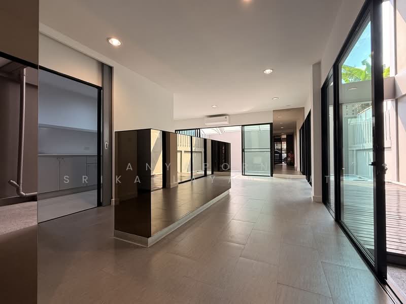 Noble Cube Pattanakarn : โนเบิล คิวบ์ พัฒนาการ, กรุงเทพ, ถนนพัฒนาการ, สวนหลวง, สวนหลวง, กรุงเทพ, 395 ตร.ม., ทาวน์เฮ้าส์ ให้เช่า, โดย Anyaporn Srikanlayanabut, 500161595 - DDproperty.com