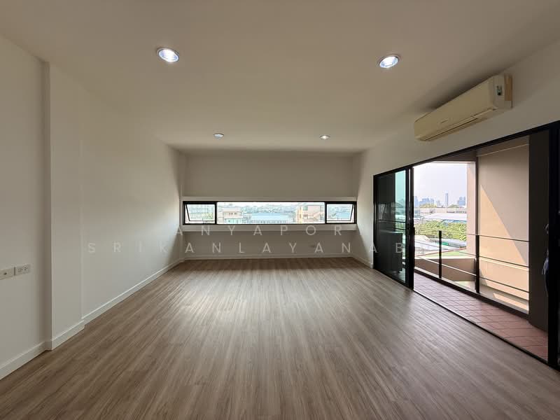 Noble Cube Pattanakarn : โนเบิล คิวบ์ พัฒนาการ, กรุงเทพ, ถนนพัฒนาการ, สวนหลวง, สวนหลวง, กรุงเทพ, 395 ตร.ม., ทาวน์เฮ้าส์ ให้เช่า, โดย Anyaporn Srikanlayanabut, 500161595 - DDproperty.com