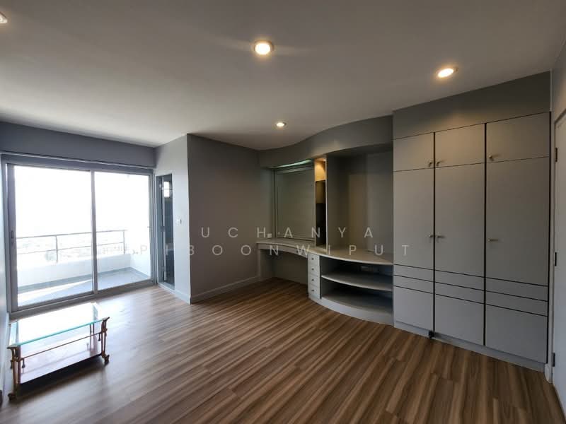 Saichol Mansion, Bangkok, 1349/1-208 Charoennakorn Road, Bang Lam Phu Lang, Khlong San, Bangkok, 4 Bedrooms, 339 sqm, Condo For Rent, by Suchanya Piboonwiput, 500161607 - DDproperty.com