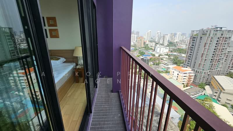 Noble Reveal, Bangkok, 36 Soi Sukhumvit 63, Ekamai Road, Phra Kanong Nua, Watthana, Bangkok, 2 Bedrooms, 69 sqm, Condo For Rent, by BANGKOK PROPERTY AGENTS, 500161611 - DDproperty.com