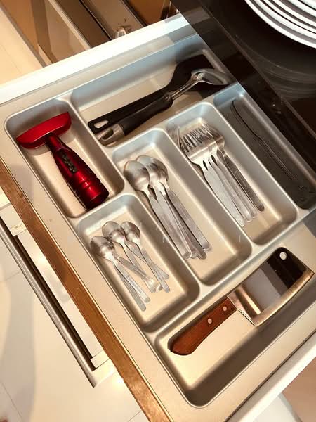 Jomtien Beach Penthouses : จอมเทียน บีช เพ้นเฮ้าส์ คอนโดมิเนียม, ชลบุรี, 344 หาดจอมเทียน 9, หนองปรือ, บางละมุง, ชลบุรี, 92 ตร.ม., คอนโด ขาย, โดย Thanakit  Martiniani, 500161614 - DDproperty.com