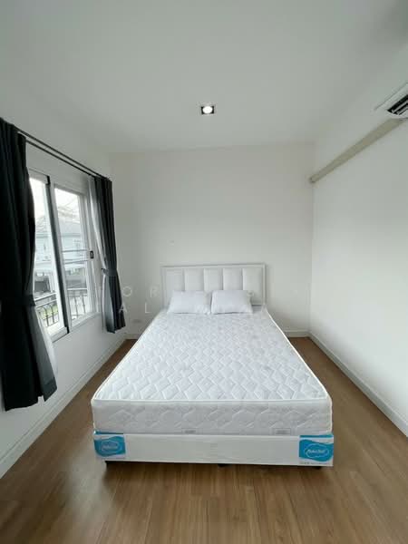 Grandio Vibhavadi-Rangsit, Pathum Thani, Khlong Nung, Khlong Luang, Pathum Thani, 4 Bedrooms, 167 sqm, Single Detached House For Rent, by Forty-Six Real Estate Group, 500161622 - DDproperty.com