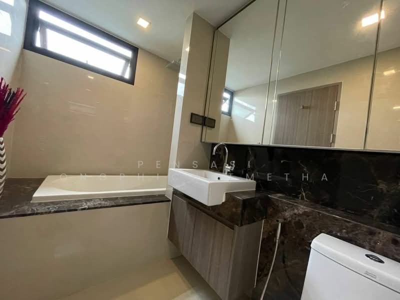 Art @Thonglor 25, Bangkok, Soi Thonglor 25, Sukhumvit 55 Road, Khlong Tan Nua, Watthana, Bangkok, 2 Bedrooms, 70 sqm, Condo For Rent, by Pensasi Ongphichetmetha, 500161656 - DDproperty.com