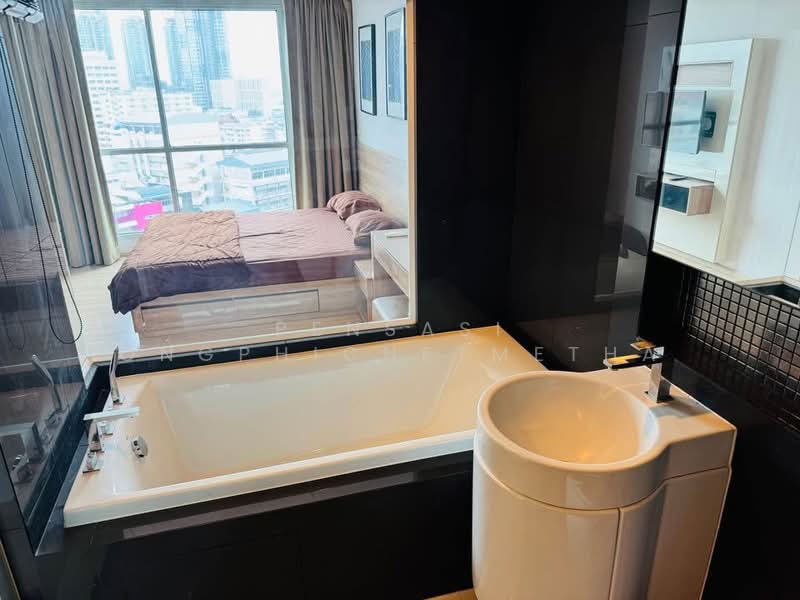 Rhythm Sathorn, Bangkok, 141 Soi Sathorn 21, Yan Nawa, Sathon, Bangkok, 2 Bedrooms, 67 sqm, Condo For Rent, by Pensasi Ongphichetmetha, 500161671 - DDproperty.com