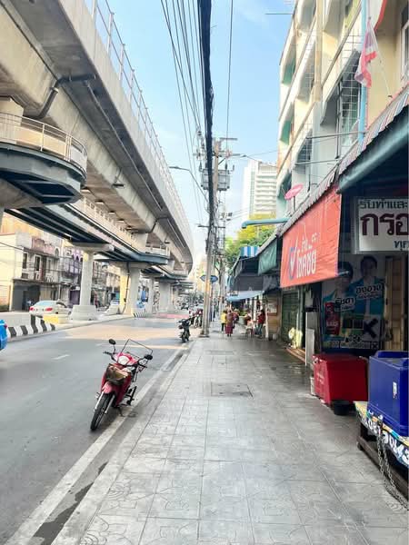 5-BR Townhouse, Bangkok, Siri Rat, Bangkok Noi, Bangkok, 5 Bedrooms, 495 sqm, Townhouse For Sale, by Orapa Sumetheesirisakul, 500161694 - DDproperty.com