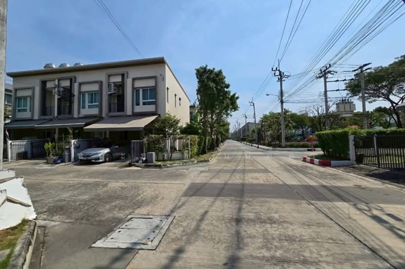 Baan Klang Muang Suanluang : บ้านกลางเมือง สวนหลวง, กรุงเทพ, ถนนอ่อนนุช, ดอกไม้, ประเวศ, กรุงเทพ, 128 ตร.ม., ทาวน์เฮ้าส์ ขาย, โดย ชนะชาติ นนท์ตา, 500161702 - DDproperty.com