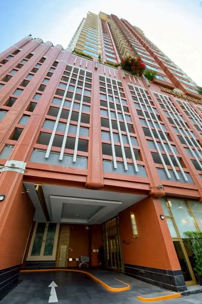 Manhattan Chidlom : แมนฮัตตัน ชิดลม, กรุงเทพ, 1032 ซอย เพชรบุรี 32, มักกะสัน, ราชเทวี, กรุงเทพ, 58 ตร.ม., คอนโด ขาย, โดย Orapa Sumetheesirisakul, 500161718 - DDproperty.com