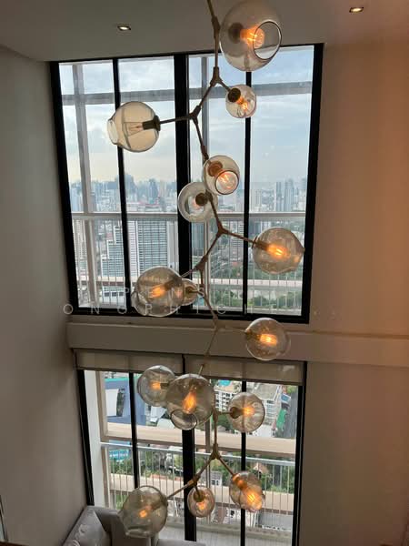 Park Origin Phrom Phong (Park 24), Bangkok, 68 Soi Sukhumvit 24, Khong Tan, Khlong Toei, Bangkok, 2 Bedrooms, 88 sqm, Condo For Rent, by Pensasi Ongphichetmetha, 500161720 - DDproperty.com