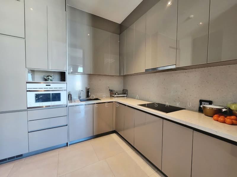 The Diplomat 39, Bangkok, 18 Soi Sukhumvit 39, Sukhumvit Road, Khlong Tan Nua, Watthana, Bangkok, 3 Bedrooms, 152 sqm, Condo For Sale, by Orapa Sumetheesirisakul, 500161723 - DDproperty.com