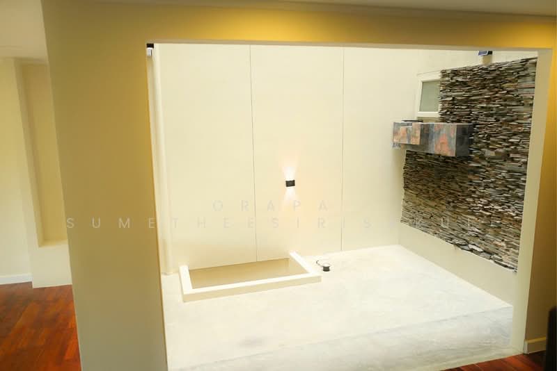 5-BR Townhouse, Bangkok, Chan Kasem, Chatuchak, Bangkok, 5 Bedrooms, 303 sqm, Townhouse For Sale, by Orapa Sumetheesirisakul, 500161725 - DDproperty.com