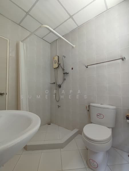 Baan Klang Muang Ratchada-Ladprao : บ้านกลางเมือง แยกรัชดา-ลาดพร้าว, กรุงเทพ, ซอย บ้านกลางเมืองแยก รัชดา-ลาดพร้าว 2, จันทรเกษม, จตุจักร, กรุงเทพ, 150 ตร.ม., ทาวน์เฮ้าส์ ขาย, โดย Orapa Sumetheesirisakul, 500161745 - DDproperty.com