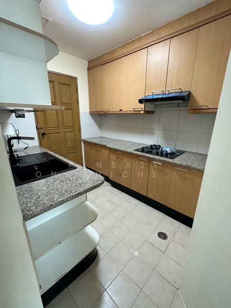 Fifty Fifth Tower : ฟิฟตี้ฟิฟท์ ทาวเวอร์, กรุงเทพ, 84 ซอยสุขุมวิท 55 ถนนสุขุมวิท, คลองตันเหนือ, วัฒนา, กรุงเทพ, 170 ตร.ม., คอนโด ให้เช่า, โดย Pensasi Ongphichetmetha, 500161746 - DDproperty.com