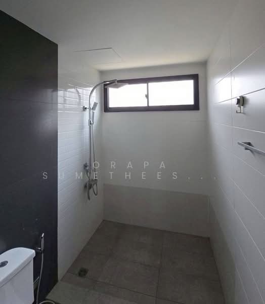 Landmark Ekamai-Ramindra, Bangkok, Sukhonthasawat Road, Lat Phrao, Lat Phrao, Bangkok, 3 Bedrooms, 168 sqm, Townhouse For Sale, by Orapa Sumetheesirisakul, 500161754 - DDproperty.com