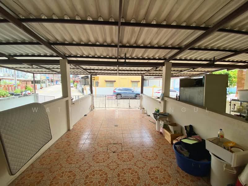 Eastern Land The Plus, Chon Buri (Pattaya), Surasak, Si Racha, Chon Buri (Pattaya), 2 Bedrooms, 80 sqm, Townhouse For Rent, by Pronthip Wattanasatiengul, 500161755 - DDproperty.com