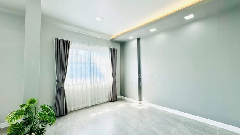 Baan Fah Piyarom - Lumlukka Klong 6 : บ้านฟ้าปิยรมย์ รังสิต - ลำลูกกา คลอง 6, ปทุมธานี, ถนนลำลูกกา คลอง 6 (ออก), บึงคำพร้อย, ลำลูกกา, ปทุมธานี, 100 ตร.ม., บ้านเดี่ยว ขาย, โดย Nutthavadee Kittihut, 500161825 - DDproperty.com