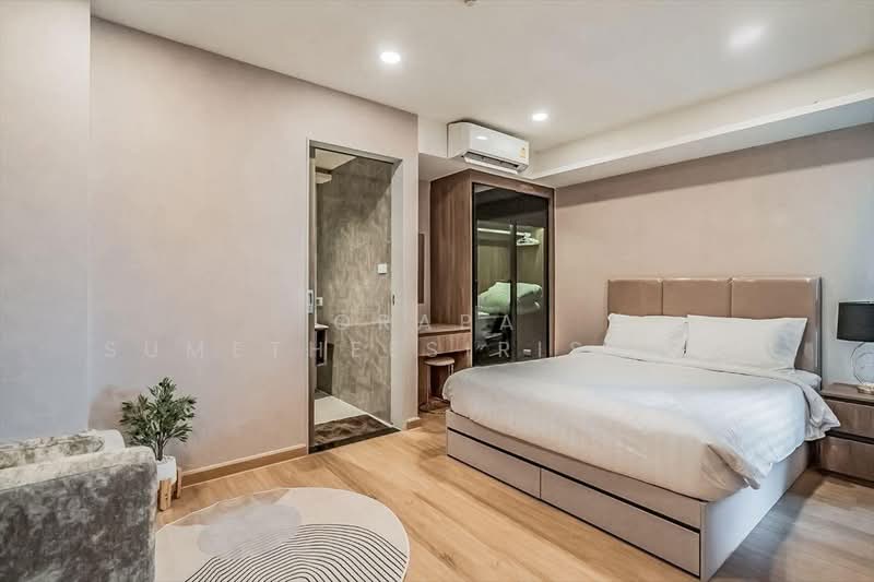 Lloyd Soonvijai-Thonglor, Bangkok, Soi Phetchaburi 47, Phetchaburi Road, Bang Kapi, Huai Khwang, Bangkok, 2 Bedrooms, 62 sqm, Condo For Sale, by Orapa Sumetheesirisakul, 500161857 - DDproperty.com