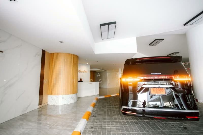 Crystal Garden, Bangkok, 217 Sukhumvit 4 Alley, Khlong Toei, Khlong Toei, Bangkok, 2 Bedrooms, 110 sqm, Condo For Sale, by Orapa Sumetheesirisakul, 500161879 - DDproperty.com