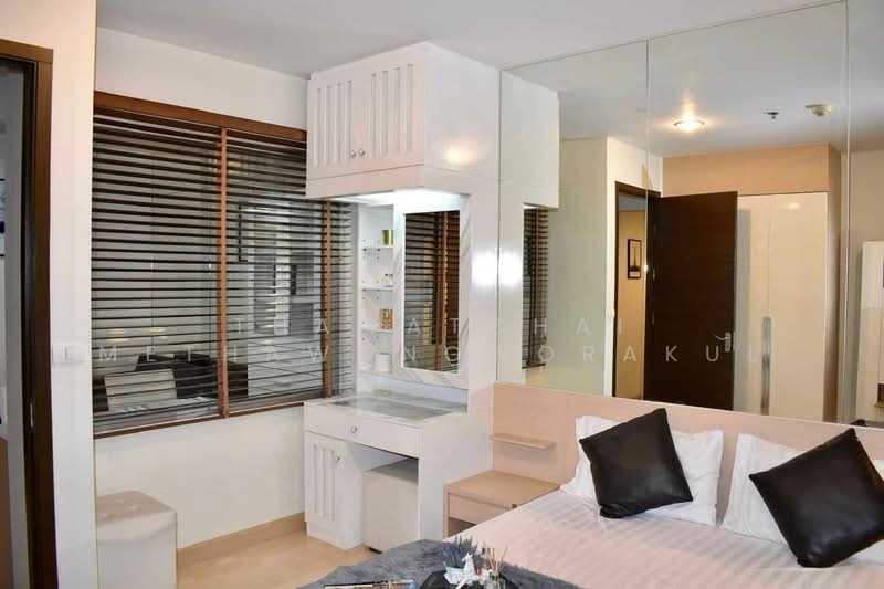 Rhythm Ratchada, Bangkok, 558 Ratchadaphisek Road, Samsen Nok, Huai Khwang, Bangkok, 1 Bedroom, 36 sqm, Condo For Sale, by Thawatchai Methawongworakul, 500161900 - DDproperty.com