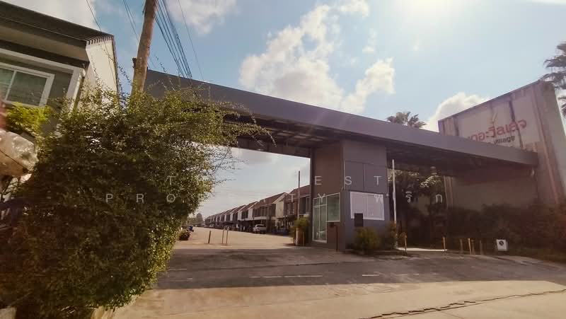 เดอะวิลเลจ คูขวาง-ปากนคร (The Village Khu Kwang-Pak Nakorn), Nakhon Si Thammarat, Tha Sak, Muang Nakhon Sri Thammarat, Nakhon Si Thammarat, 2 Bedrooms, 120 sqm, Townhouse For Sale, by The Best Property พริก, 500161913 - DDproperty.com