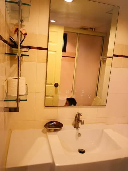 Lumpini Place Narathiwas-Chaopraya, Bangkok, 1298 Rama 3 Road, Chong Nonsi, Yan Nawa, Bangkok, 1 Bedroom, 40 sqm, Condo For Rent, by Connex Property, 500161935 - DDproperty.com