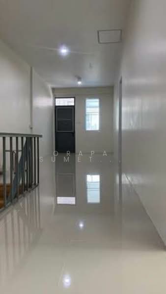 ทาวน์เฮ้าส์ 2-ห้องนอน, กรุงเทพ, บางจาก, พระโขนง, กรุงเทพ, 93 ตร.ม., ทาวน์เฮ้าส์ ขาย, โดย Orapa Sumetheesirisakul, 500161943 - DDproperty.com