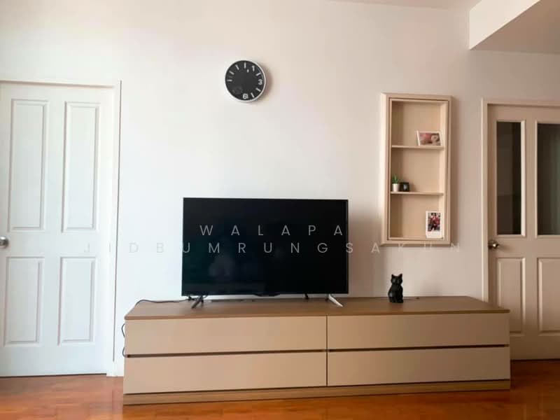 Siri Residence, Bangkok, 21 Soi Sukhumvit 24, Khong Tan, Khlong Toei, Bangkok, 1 Bedroom, 61 sqm, Condo For Rent, by Walapa Jidbumrungsakun, 500161949 - DDproperty.com