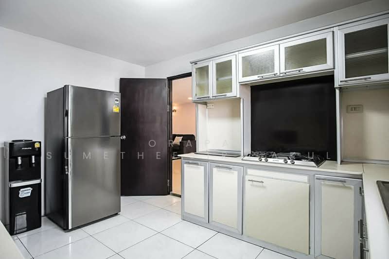 Empire House, Bangkok, Eakamai, Khlong Tan Nua, Watthana, Bangkok, 3 Bedrooms, 183 sqm, Condo For Sale, by Orapa Sumetheesirisakul, 500161957 - DDproperty.com