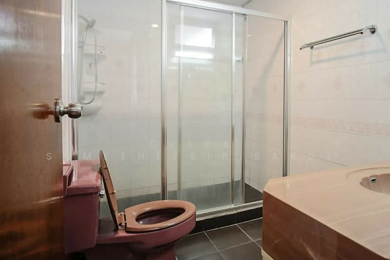 Empire House, Bangkok, Eakamai, Khlong Tan Nua, Watthana, Bangkok, 3 Bedrooms, 183 sqm, Condo For Sale, by Orapa Sumetheesirisakul, 500161957 - DDproperty.com