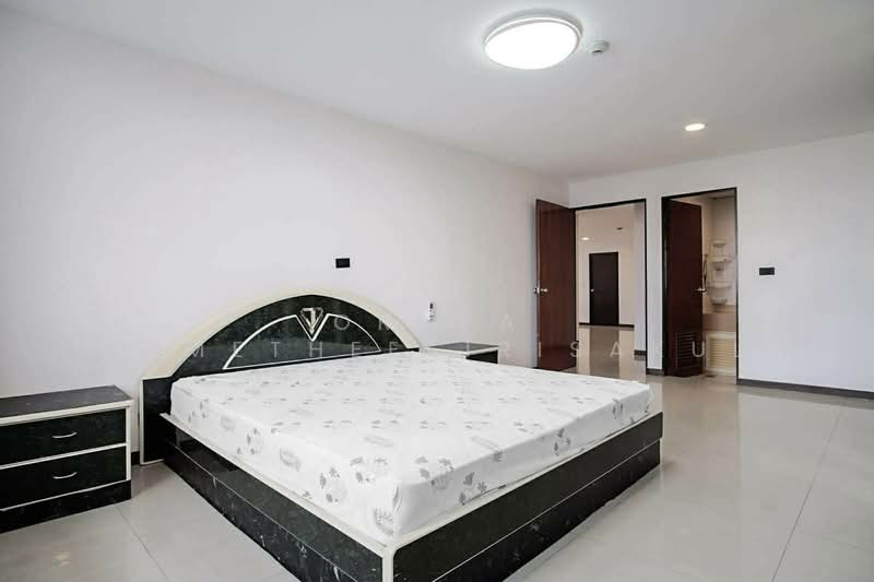 Empire House, Bangkok, Eakamai, Khlong Tan Nua, Watthana, Bangkok, 3 Bedrooms, 183 sqm, Condo For Sale, by Orapa Sumetheesirisakul, 500161957 - DDproperty.com