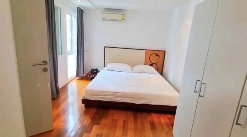 Le Nice Ekamai, Bangkok, Sukhumvit 63 Road, Phra Kanong Nua, Watthana, Bangkok, 1 Bedroom, 50 sqm, Condo For Rent, by Walapa Jidbumrungsakun, 500161977 - DDproperty.com