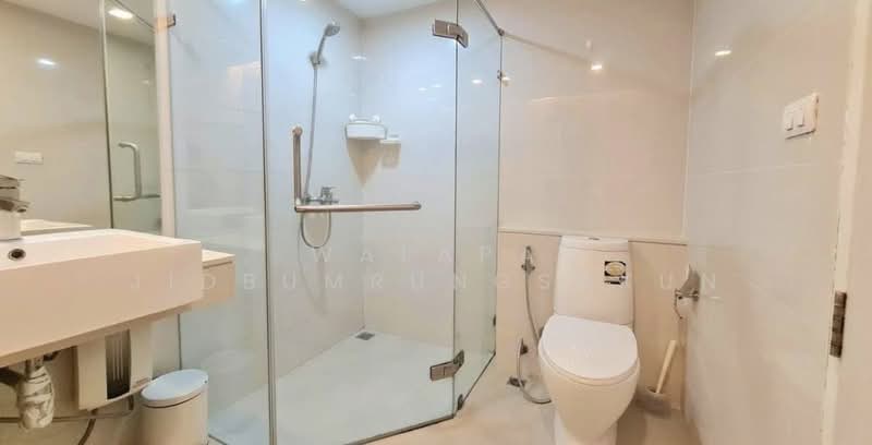 Le Nice Ekamai, Bangkok, Sukhumvit 63 Road, Phra Kanong Nua, Watthana, Bangkok, 1 Bedroom, 50 sqm, Condo For Rent, by Walapa Jidbumrungsakun, 500161977 - DDproperty.com