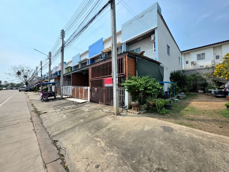 Golden Condo Laem Chabang : โกลเด้น คอนโด แหลมฉบัง, ชลบุรี, หนองขาม, ศรีราชา, ชลบุรี, 120 ตร.ม., คอนโด ขาย, โดย The Best Property วา, 500162000 - DDproperty.com