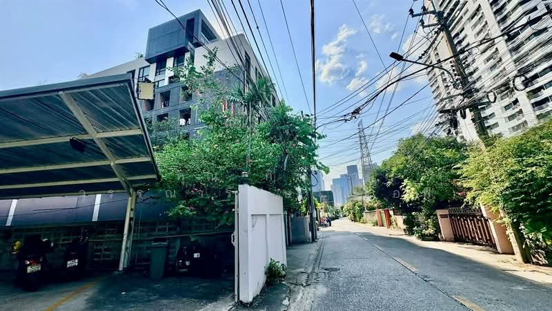 The Unique 10 : เดอะ ยูนีค 10, กรุงเทพ, 208/3 ถ.ลาดพร้าว, จอมพล, จตุจักร, กรุงเทพ, 30 ตร.ม., คอนโด ขาย, โดย คุณ กิริยา วรรณารักษ์ (แอฟ), 500162025 - DDproperty.com