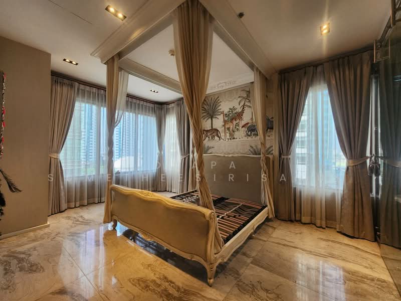 The Emporio Place, Bangkok, 93 Soi Sukhumvit 24, Sukhumvit Road, Khong Tan, Khlong Toei, Bangkok, 2 Bedrooms, 103 sqm, Condo For Sale, by Orapa Sumetheesirisakul, 500162027 - DDproperty.com