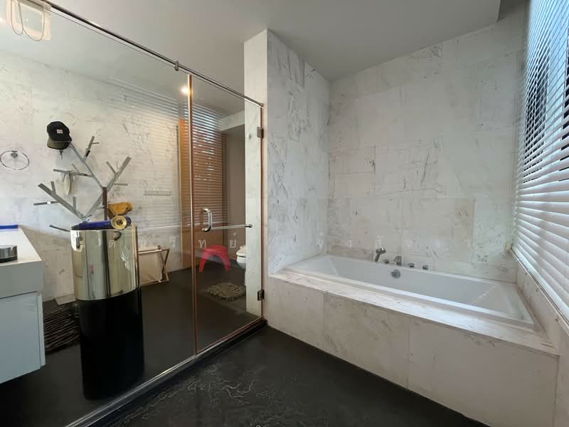 15 Gates, Bangkok, Khlong Chan, Bang Kapi, Bangkok, 4 Bedrooms, 350 sqm, Single Detached House For Sale, by เดชวิทย์ แจ้งสัจจา, 500162046 - DDproperty.com