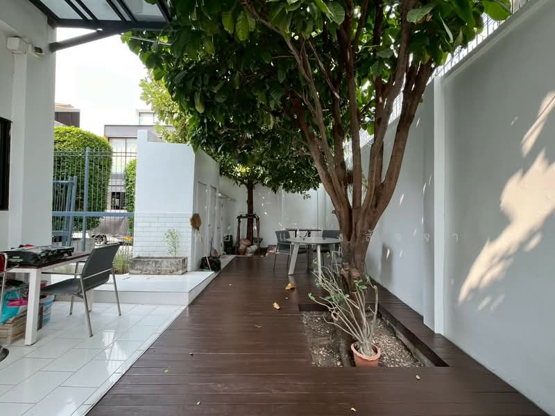 15 Gates, Bangkok, Khlong Chan, Bang Kapi, Bangkok, 4 Bedrooms, 350 sqm, Single Detached House For Sale, by เดชวิทย์ แจ้งสัจจา, 500162046 - DDproperty.com