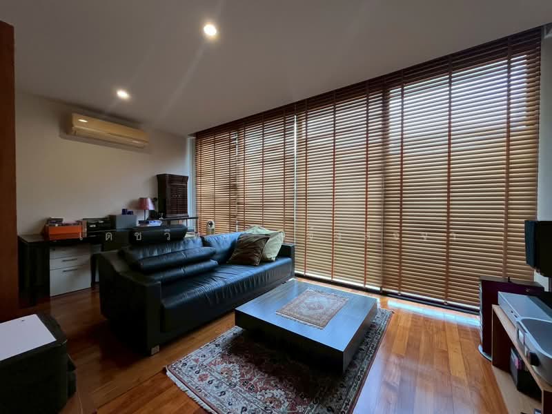 15 Gates, Bangkok, Khlong Chan, Bang Kapi, Bangkok, 4 Bedrooms, 350 sqm, Single Detached House For Sale, by เดชวิทย์ แจ้งสัจจา, 500162046 - DDproperty.com